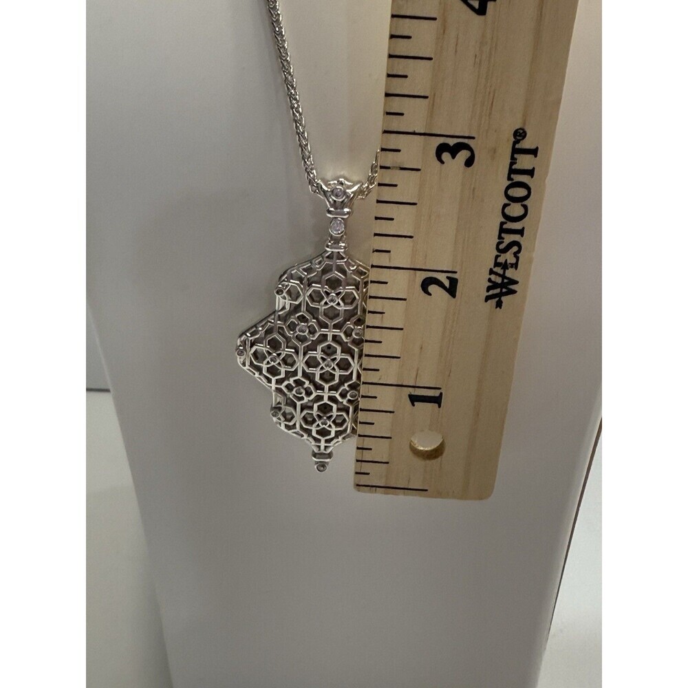Kendra Scott Filigree Necklace Silver Tone Pendent Flat Adjustable Sliding Clasp - Picture 6 of 7